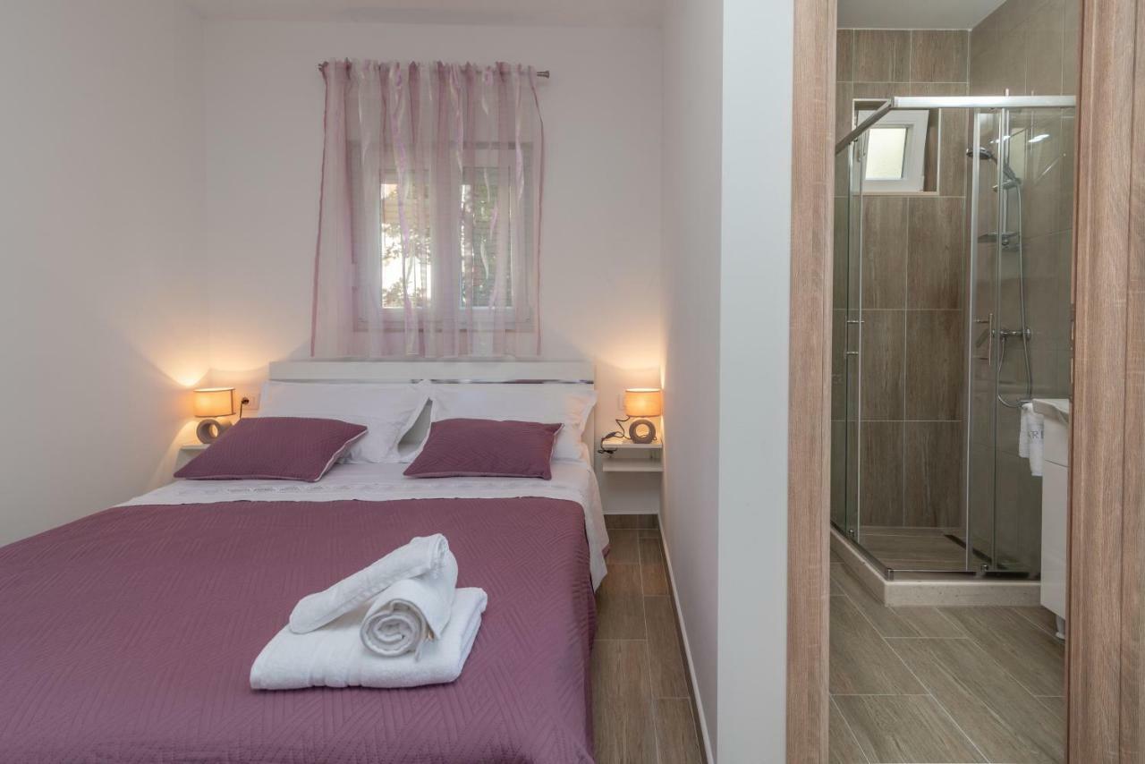 Apartman Niksi Трогир Екстериор снимка