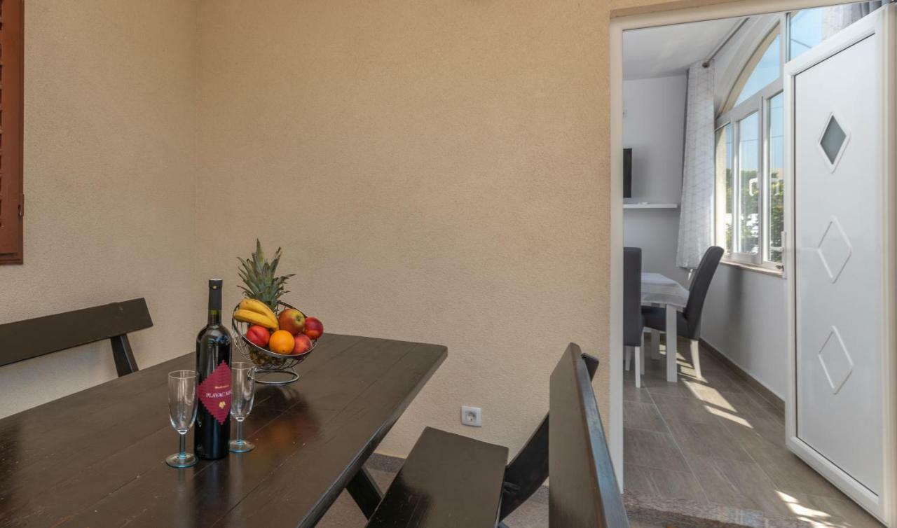 Apartman Niksi Трогир Екстериор снимка